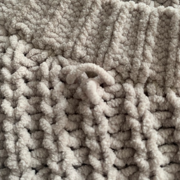 Cable knit Hollister sweater - Picture 2 of 3